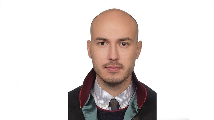 المحامي
